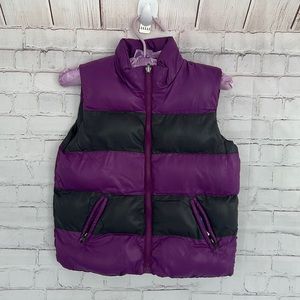 The children’s Place REVERSIBLE puff vest size small 5/6
